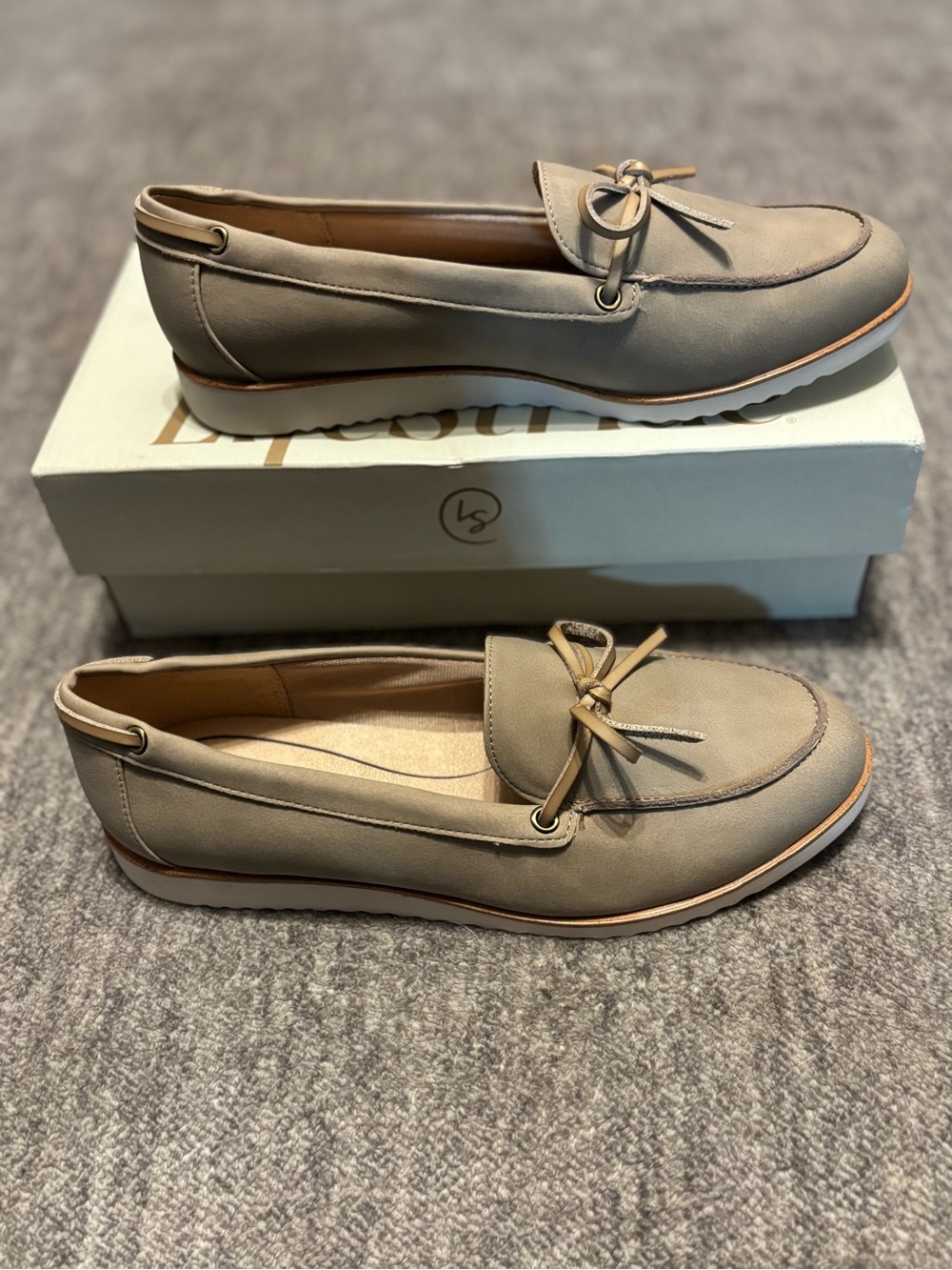 LifeStride Zeke Women's Slip-On Loafers Taupe Size 7.5 New